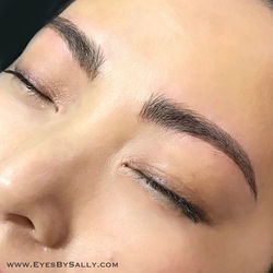 Natural Microblading w Shading