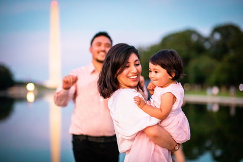 Jenna in Georgetown and Lincoln Memorial-30.jpg