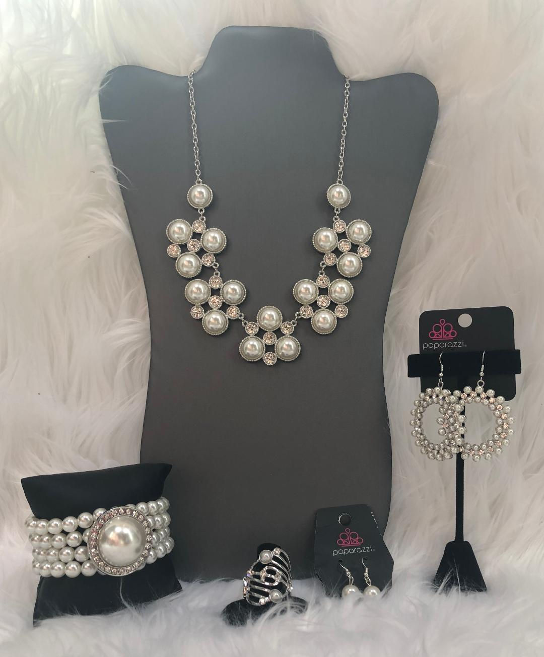 Fiercely 5th Avenue Set, White