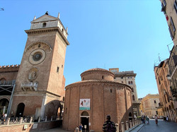 PIAZZA DELLE ERBE