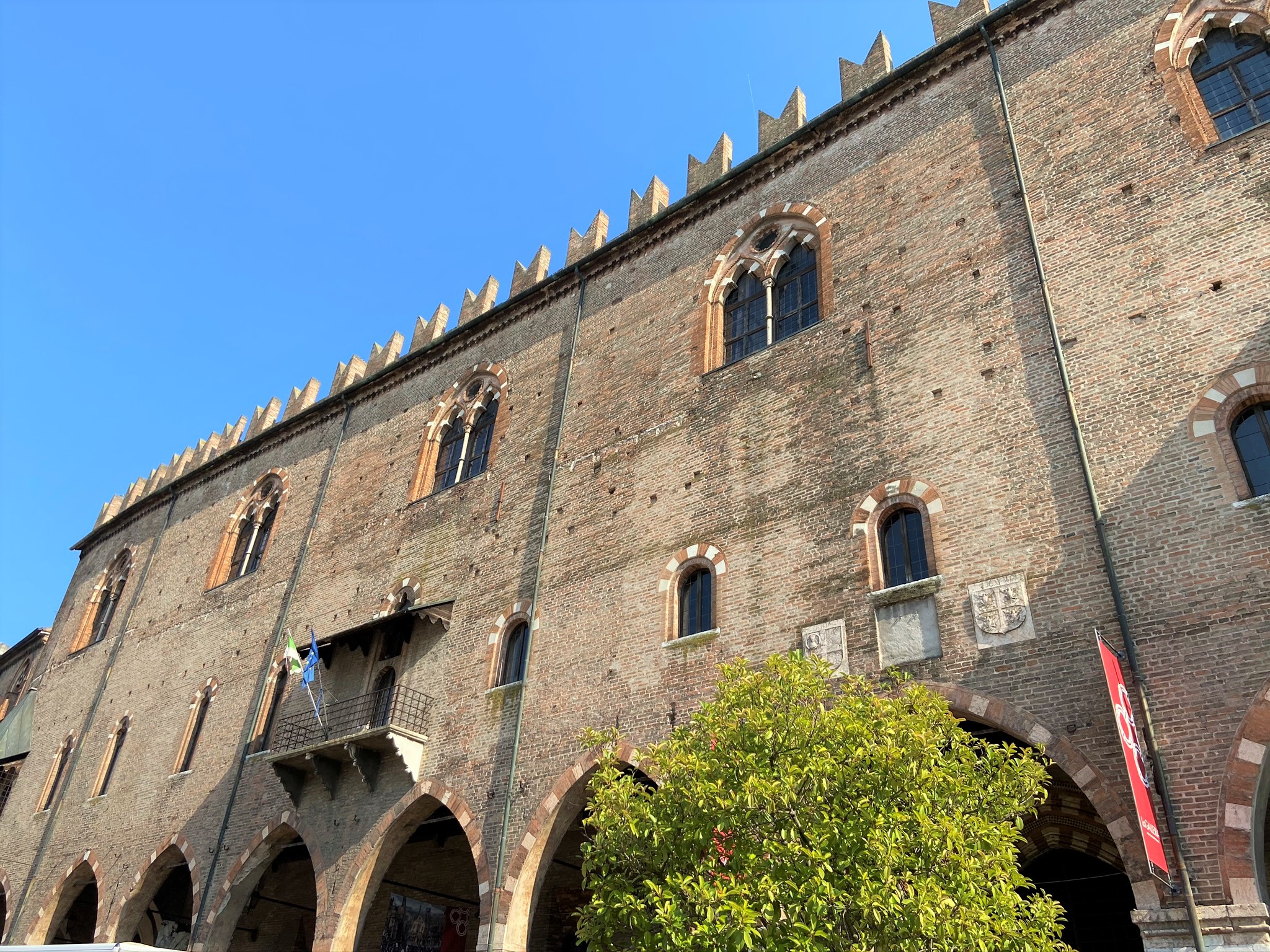 PIAZZA SORDELLO