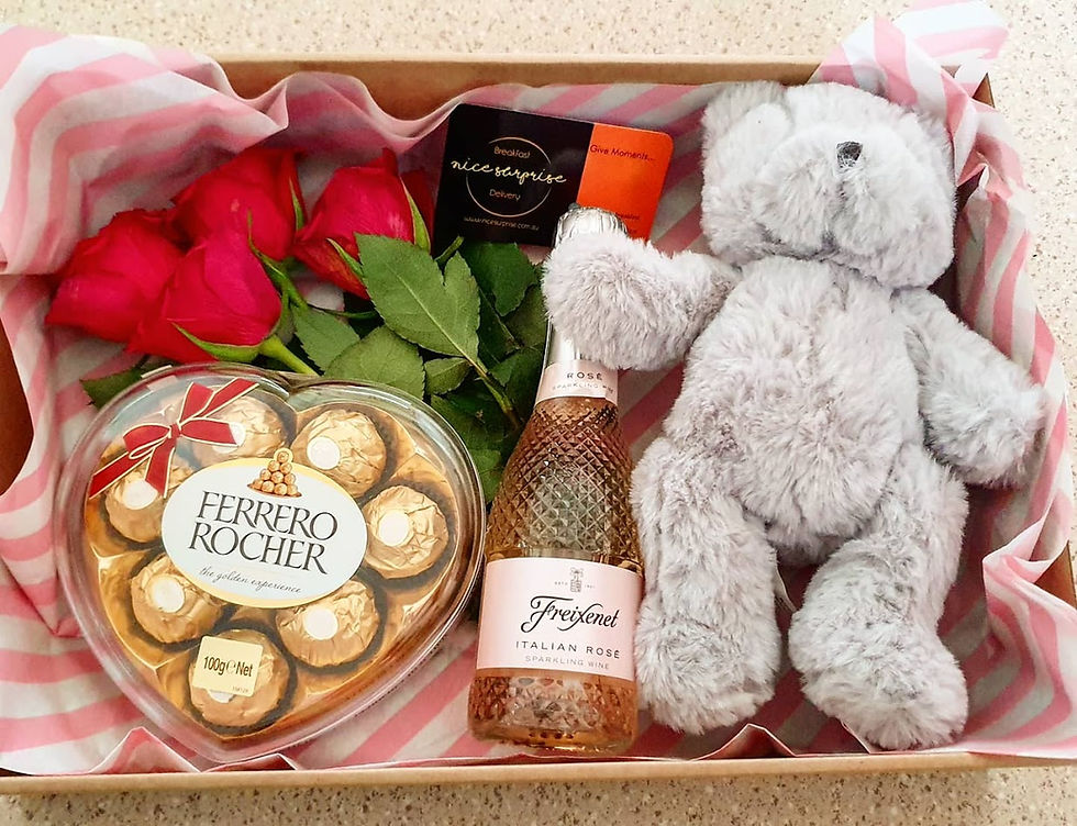 Thumbnail: Romantic Box