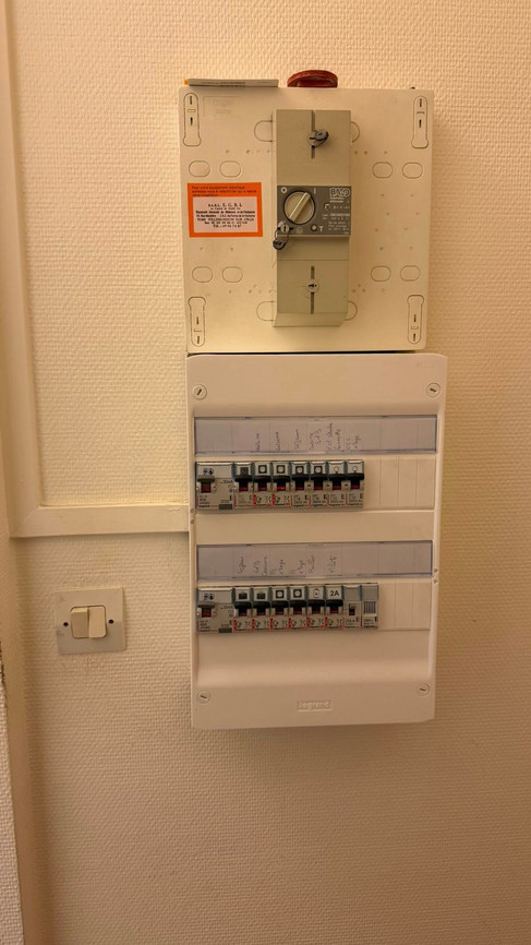 Remplacement d’un tableau électrique sur la commune de Sainte-Geneviève-des-Bois