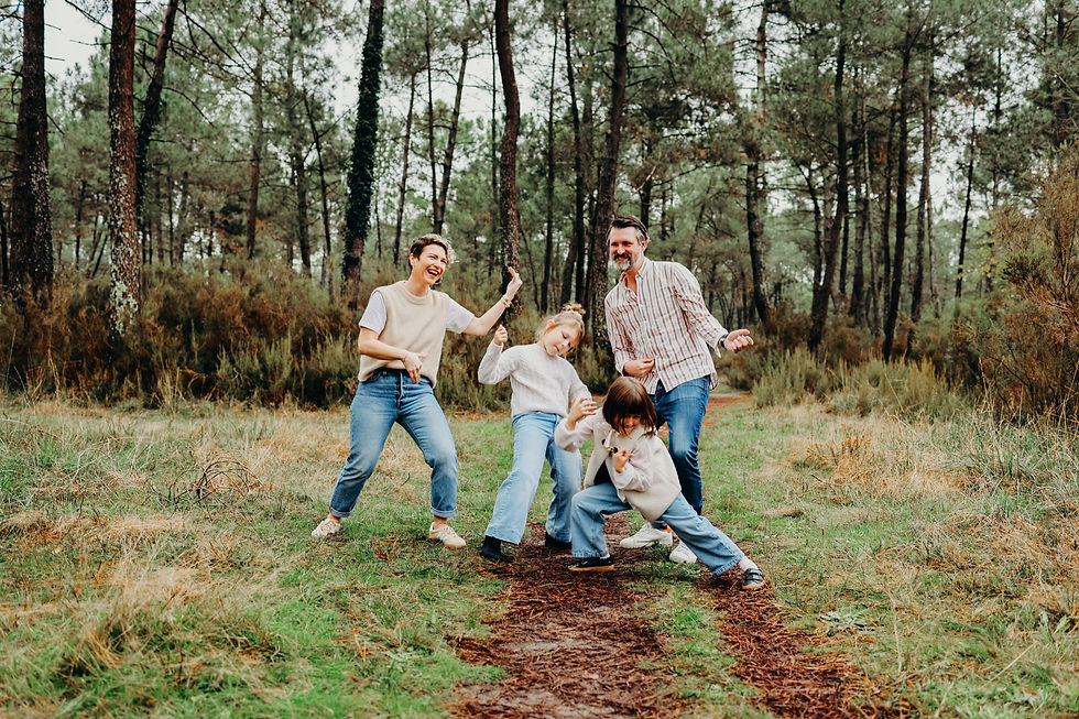 photographe de familles sur Bordeaux et le Bassin d'Arcachon.