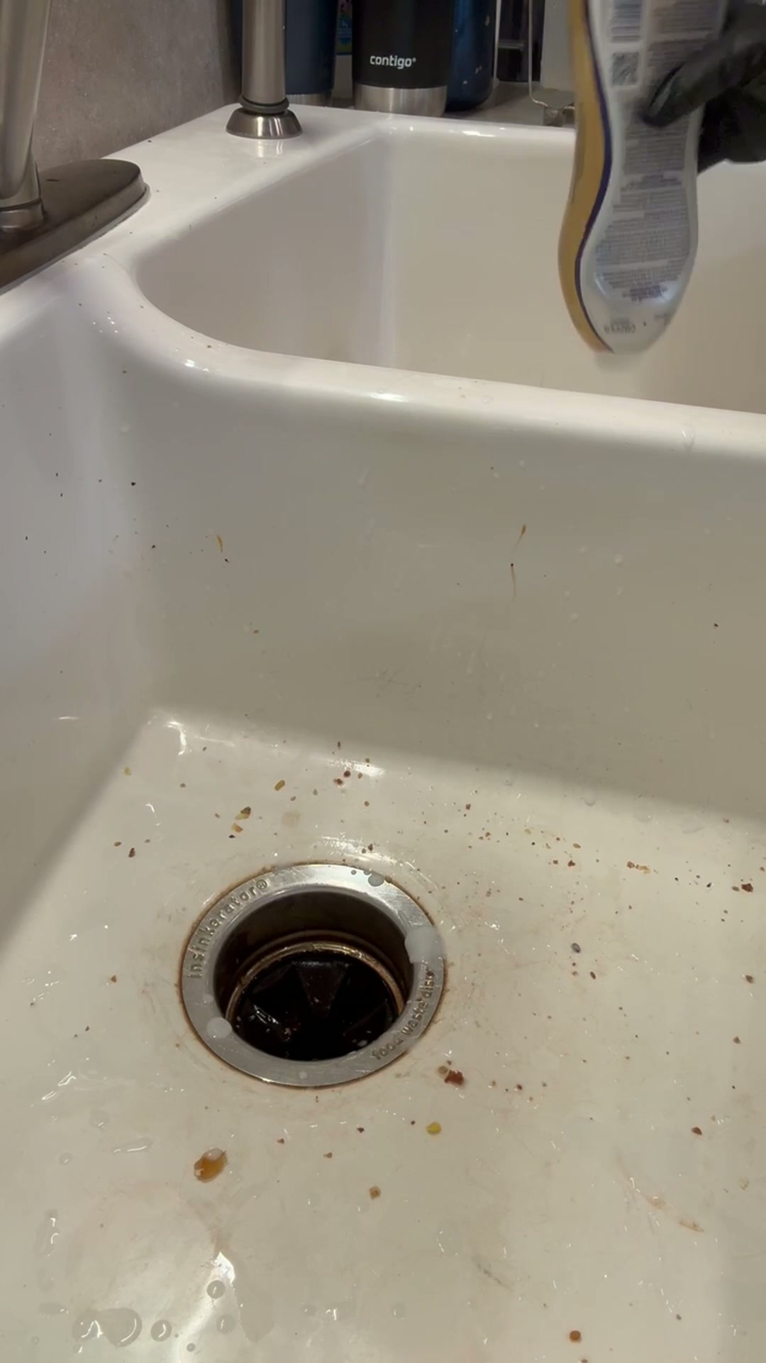 Kitchen Sink Clean reel cover