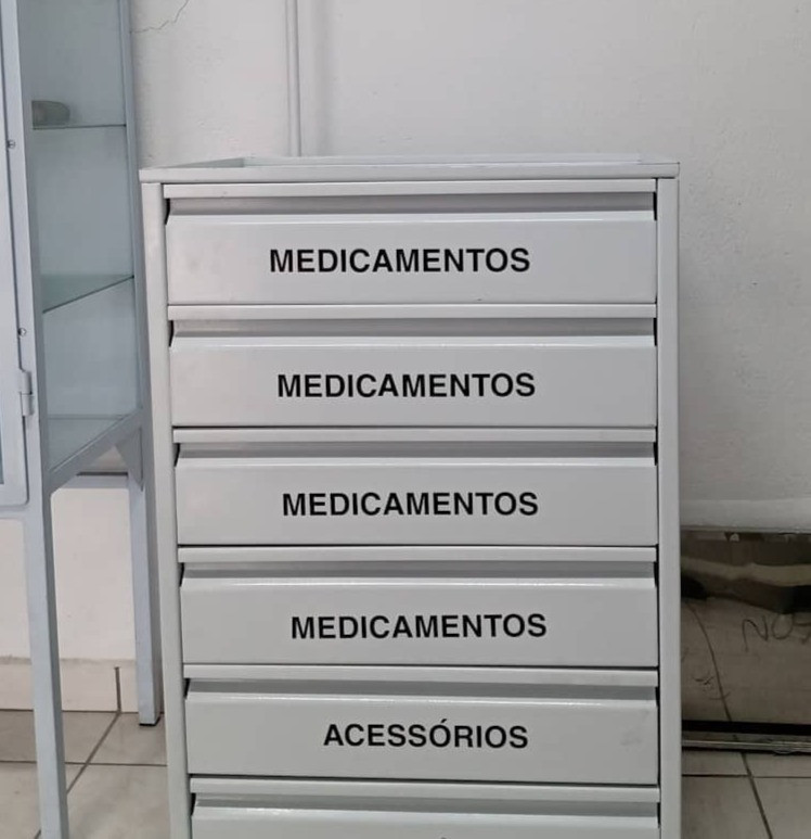 Carrinho de Emergência
