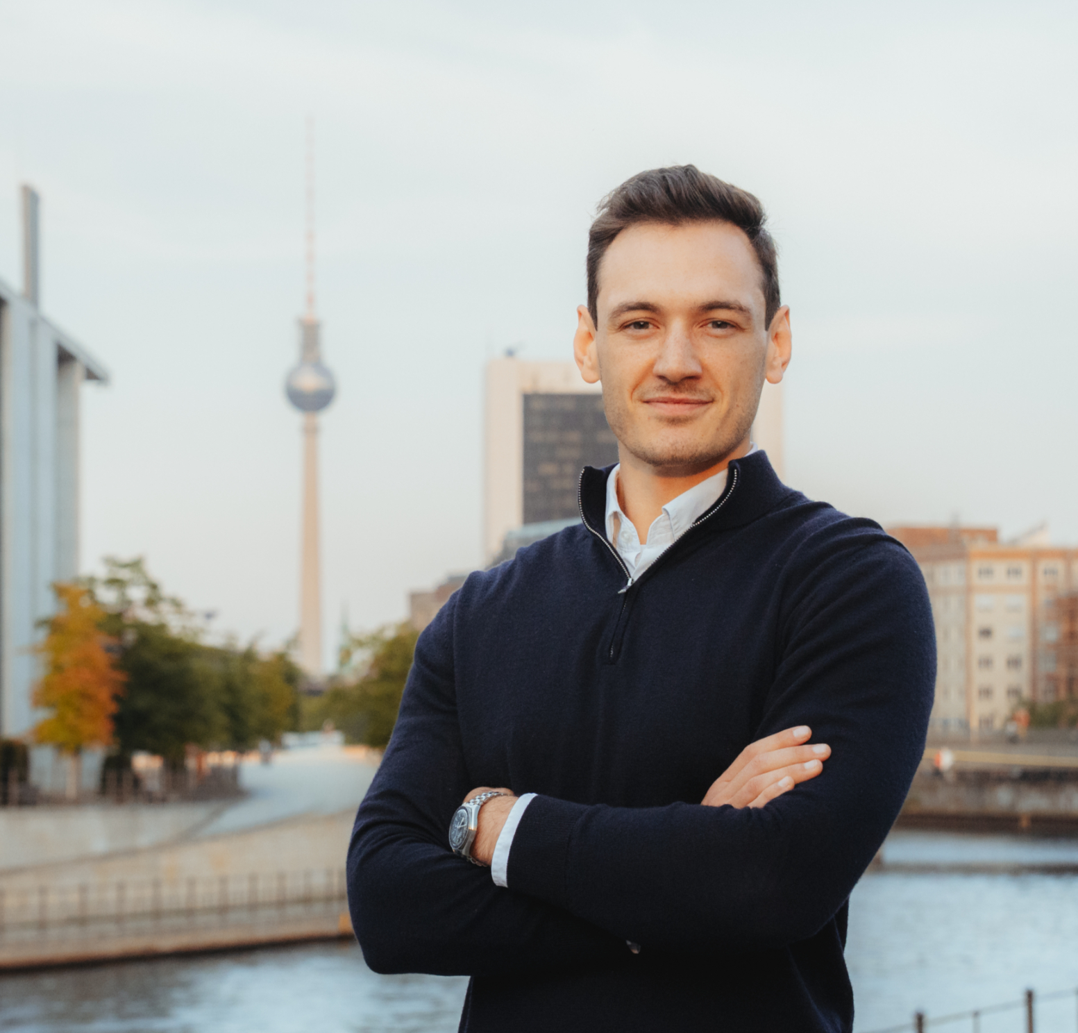 Noah Musiol - StB (n.musiol_musiolsteuerberatung_edited.jpg