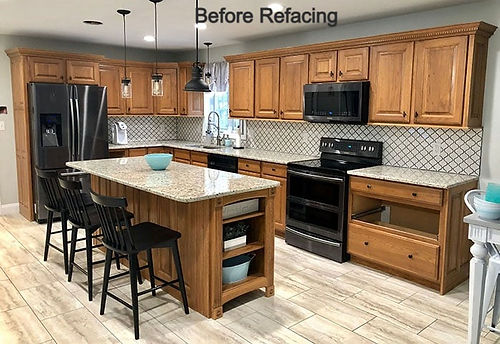 kitchen-before-refacing-chester-nh-min_e