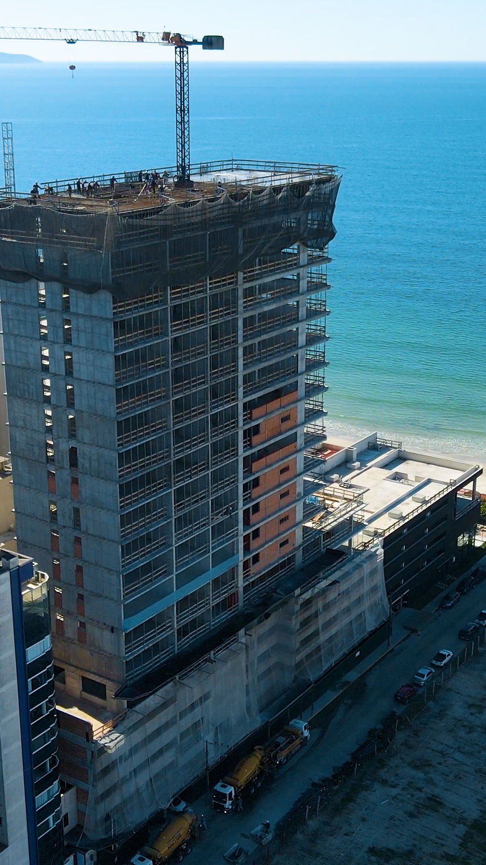 Andamento da obra com 20 pavimentos erguidos