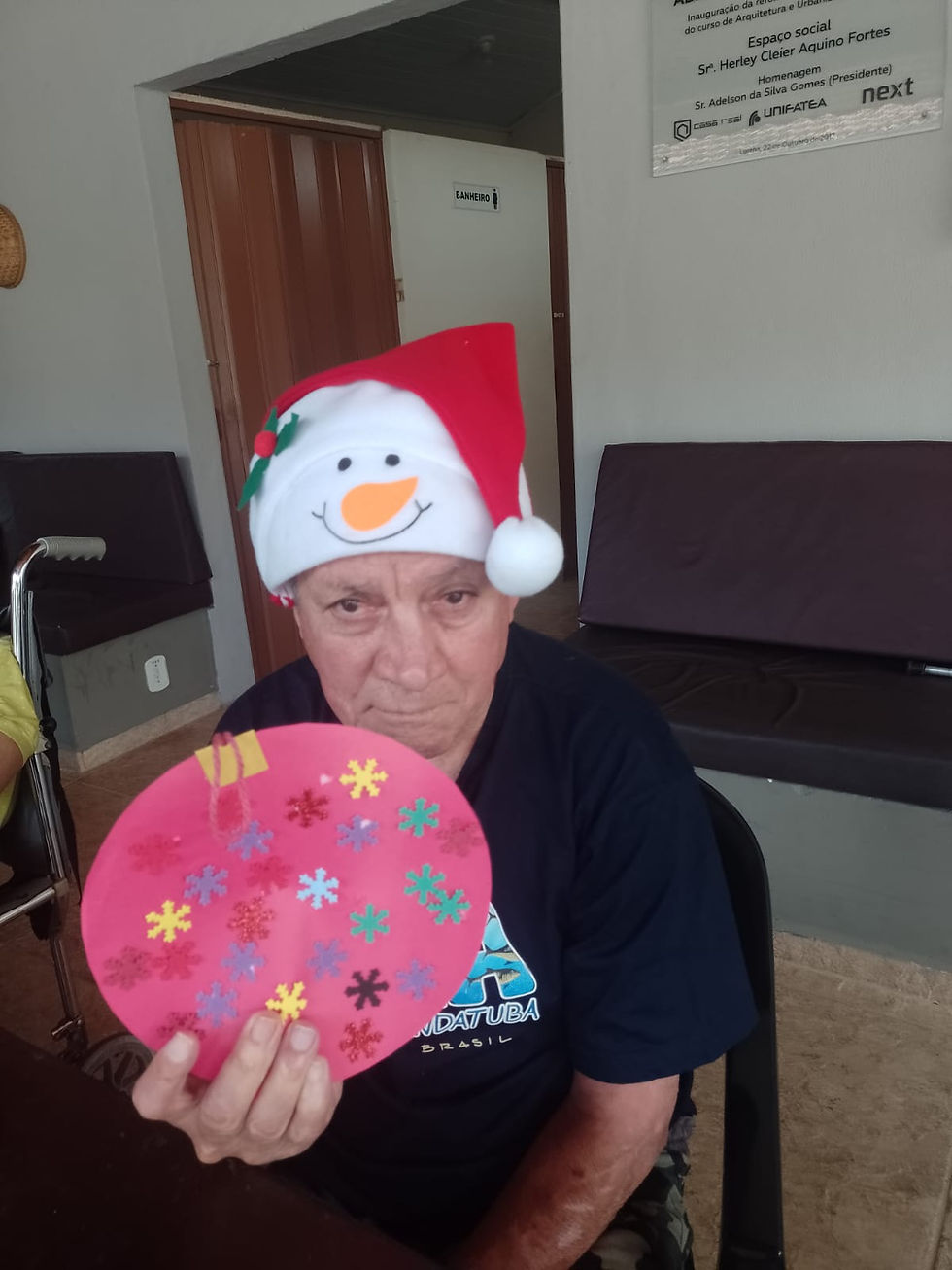 Atividades natalinas que resgatam memória, espiritualidade e convivência entre os idosos