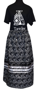 Black White Outfit.png