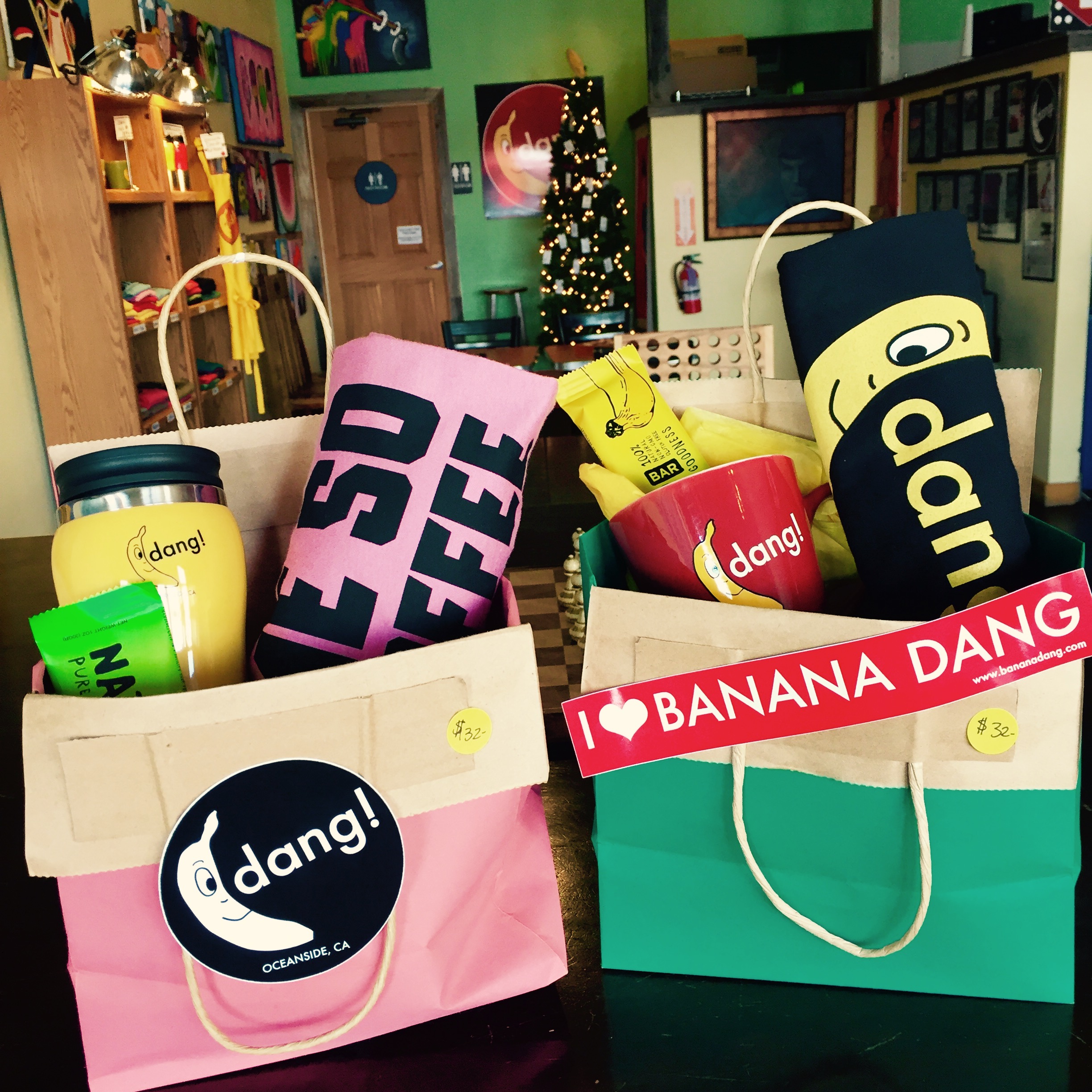 Banana Dang Mug + T-shirt Combo $32