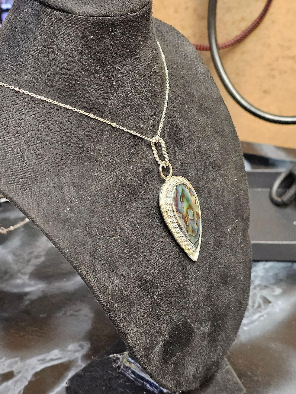 Thumbnail: Abalone Shell Pendant with Rose edging