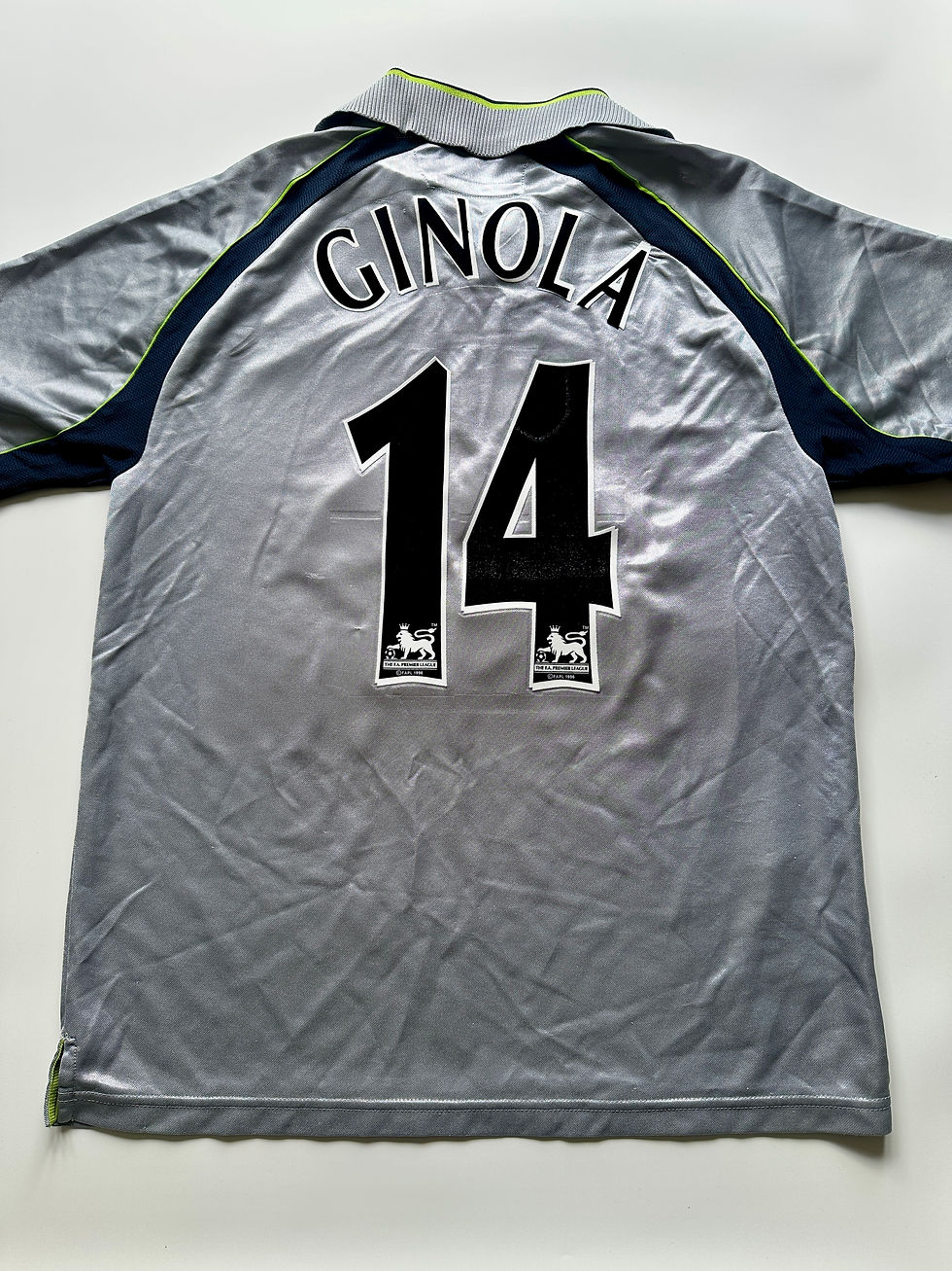 Aston Villa 2001 to 2002 away shirt with Ginola 14 original flock authentic Diadora Villa kit
