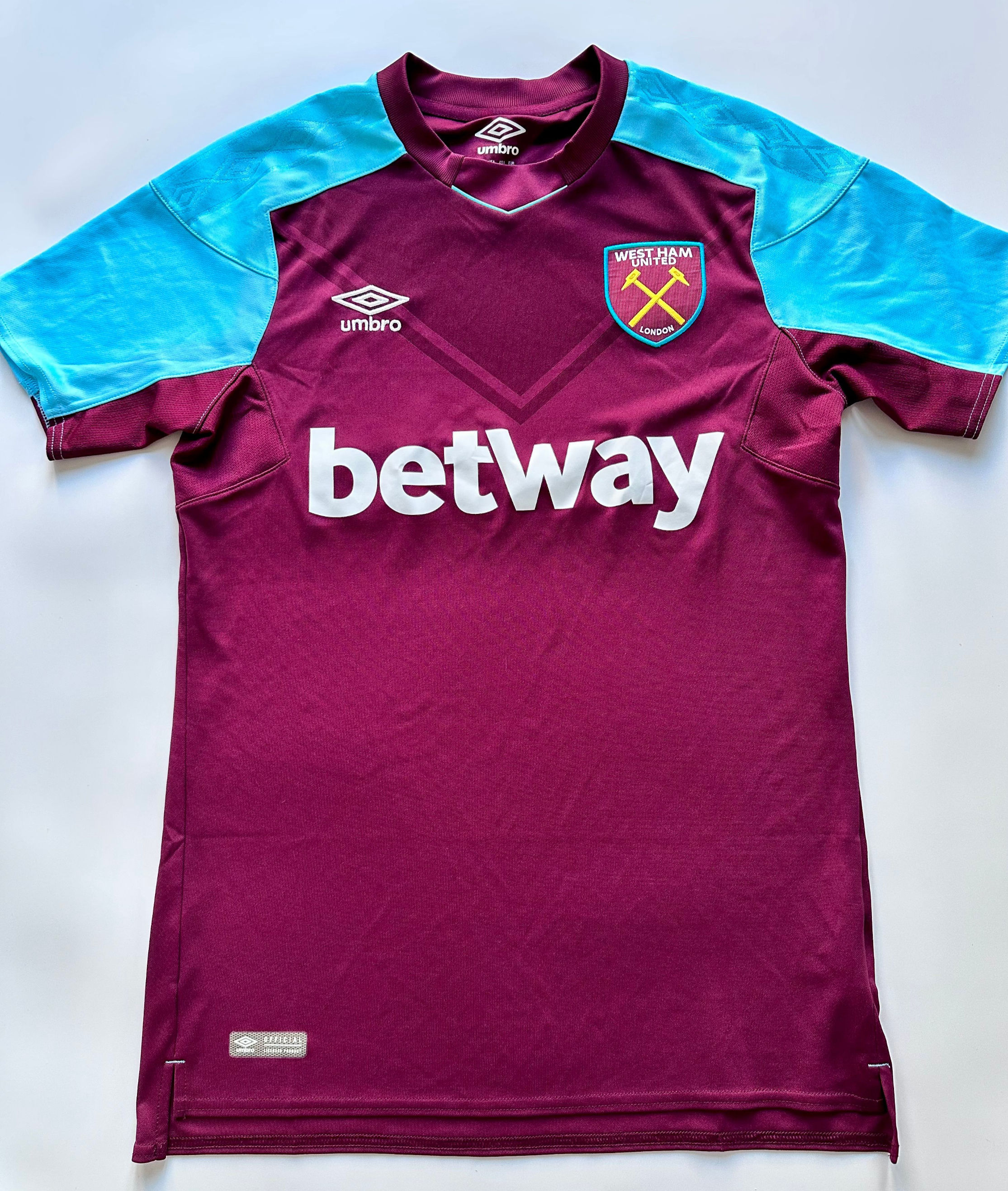 West Ham 17/18 Home Shirt – Umbro
