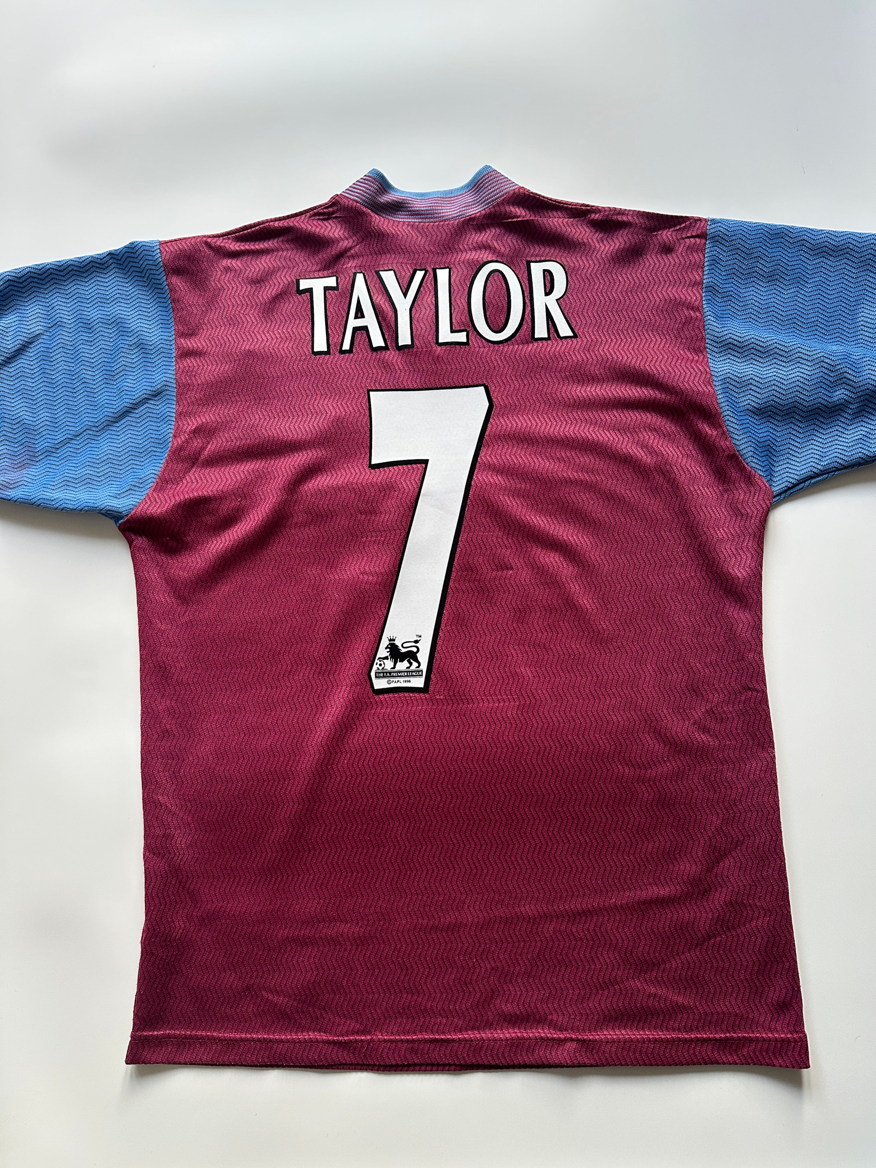 Aston Villa 1997 to 1998 home shirt with Taylor 7 printing authentic Reebok Villa kit