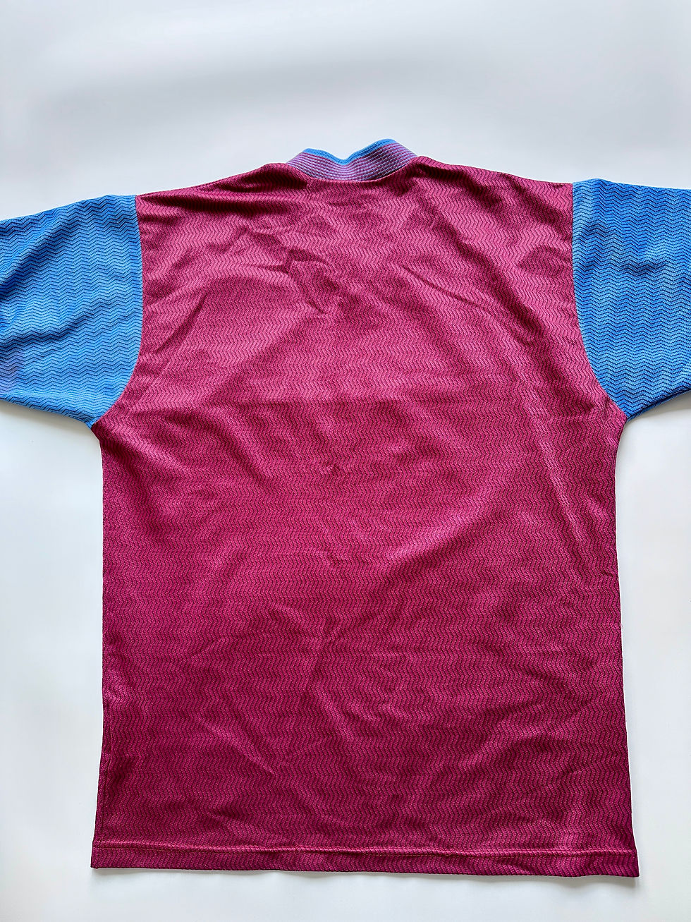 Thumbnail: Aston Villa Home Shirt 1997/98 – Reebok