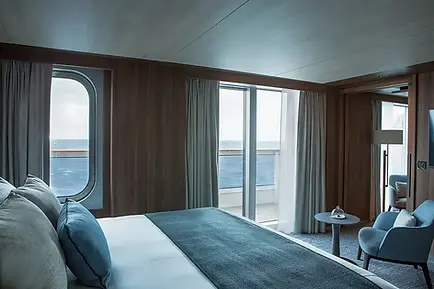 Mistral Prestige Suite.jpg