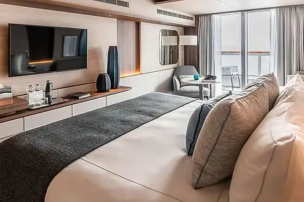 Mistral Prestige Suite.jpg
