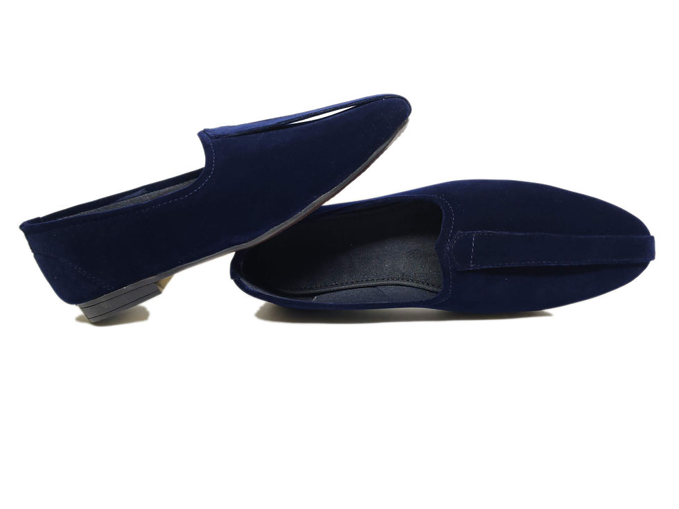 Thumbnail: Navy Blue Velvet Ethnic Mojari For Men