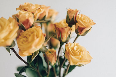 Yellow Roses Bouquet_edited.jpg