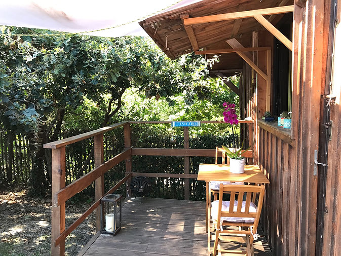 cabane-zen-terrasse.jpg