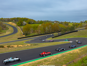Pau-Arnos lance la saison 2026 de l’Open Formula Series dans un duel de générations