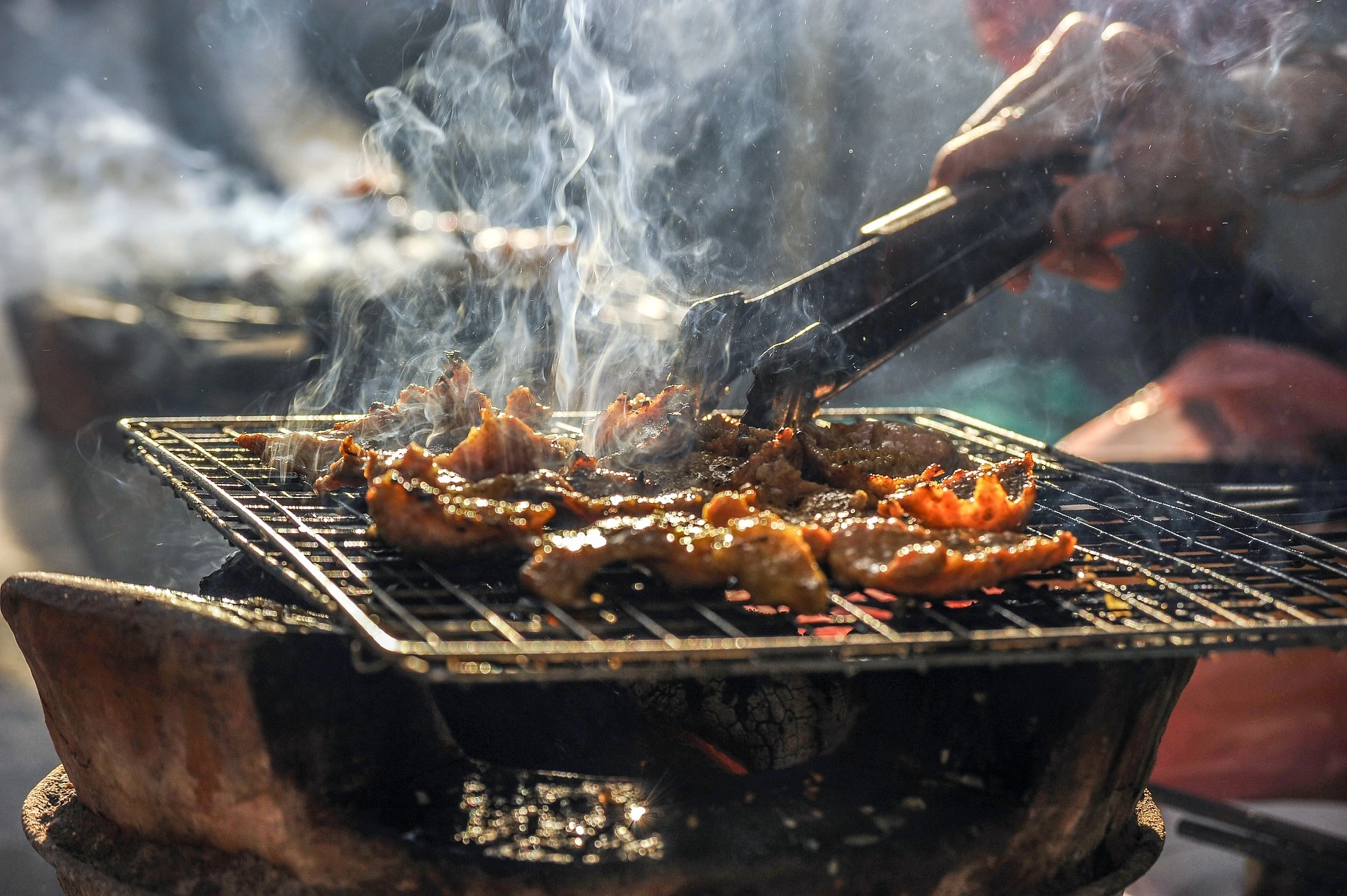 Kött på en grill