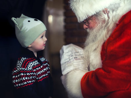Should Catholics Tell Their Children the Santa Claus Myth?