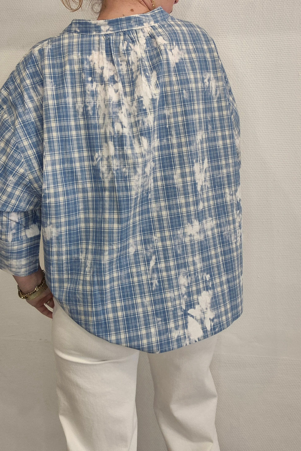 Miniature : blouse Orfeo originale détails perles