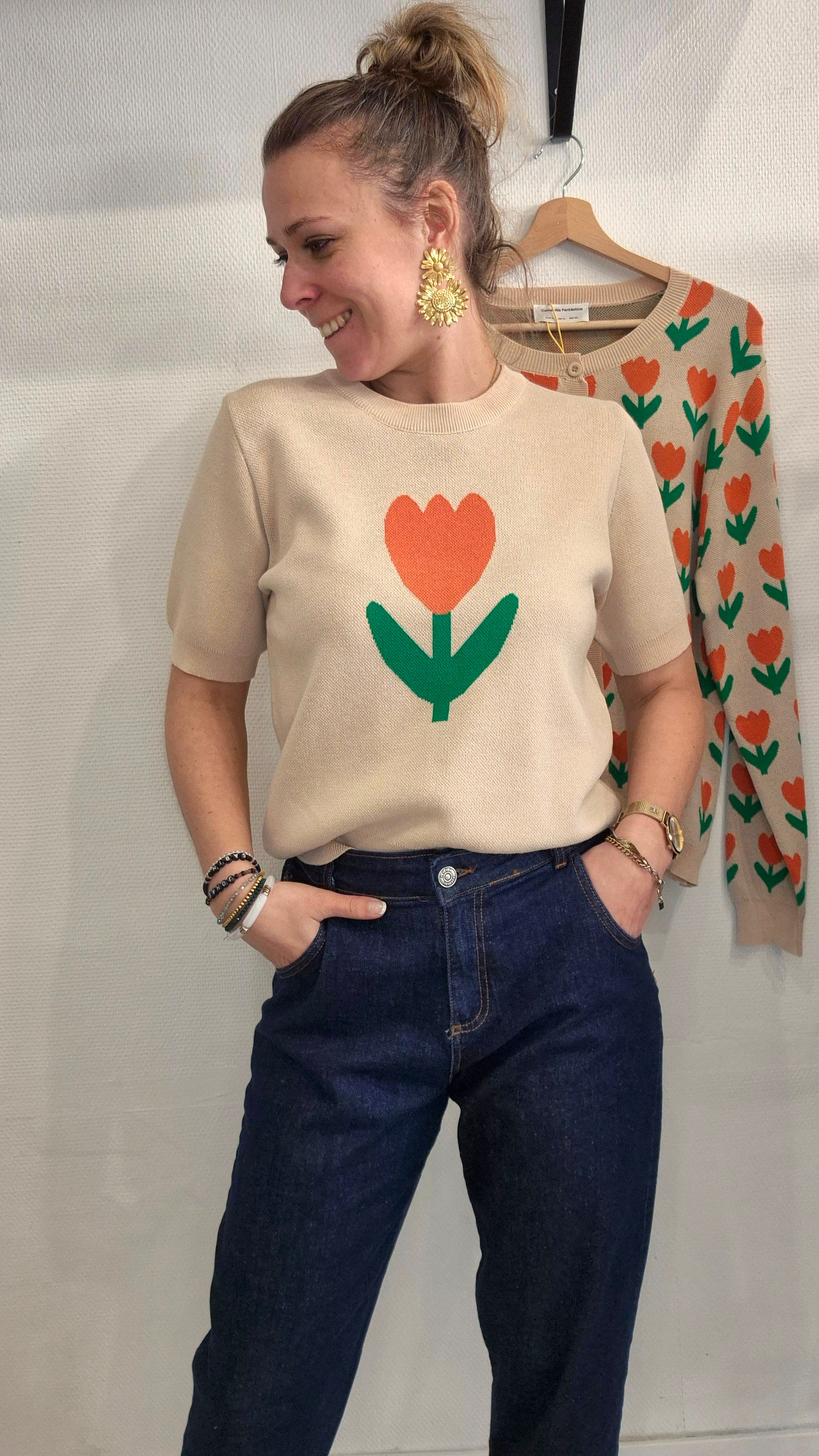 top ALCALA Compania Fantastica beige motif tulipe