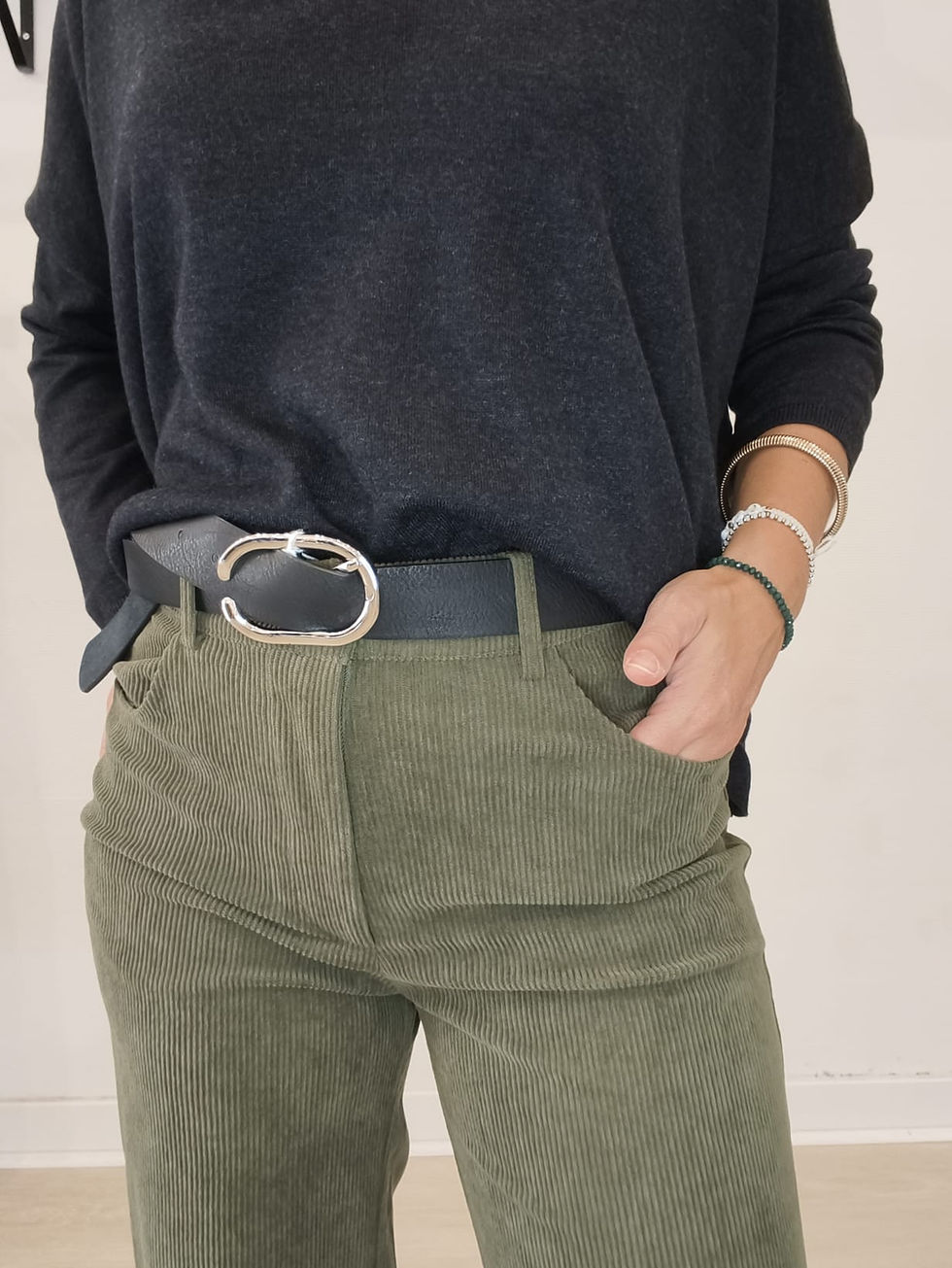 Pantalon kaki avec bouton et zip Compania Fantastica