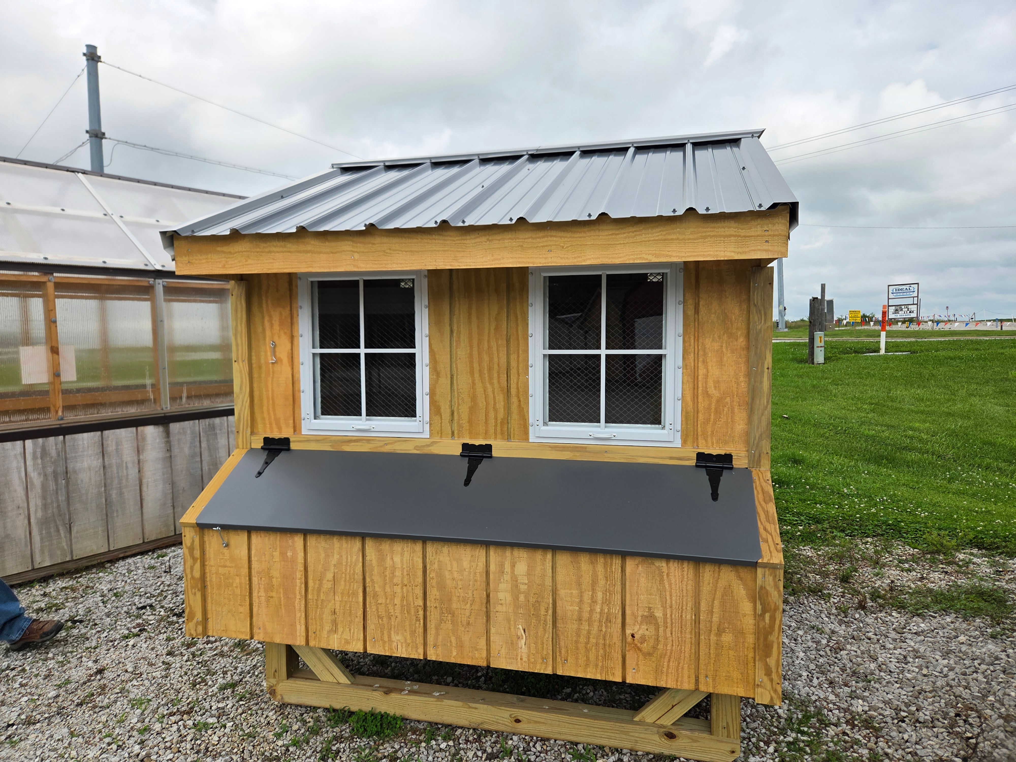 8 X 6 Chicken Coop