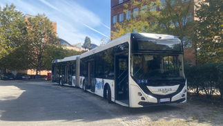 Ikarus 180e