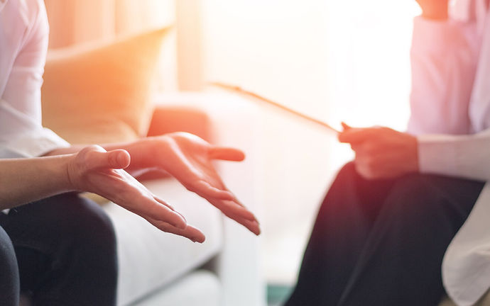 free-online-therapy-versus-paid-counseli