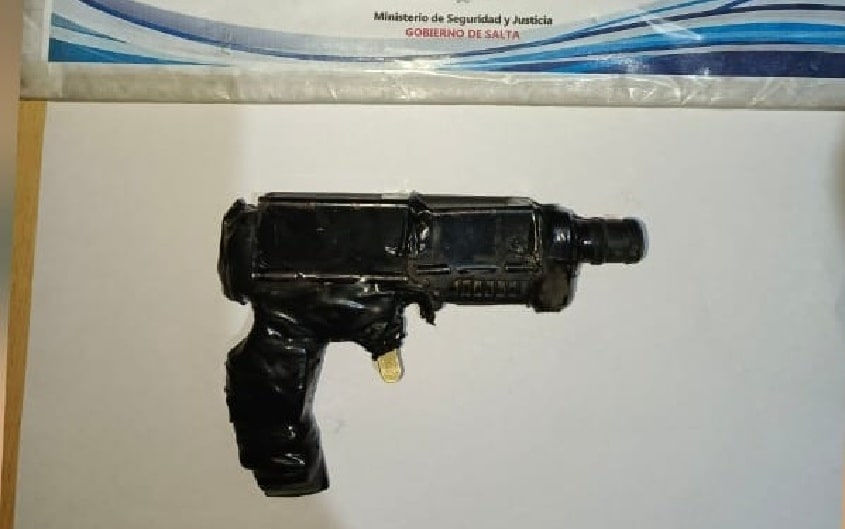 #Orán Demorado por evadir un control y portar una réplica de arma de fuego