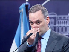 Crisis sin fin del Gobierno: ahora piden la detención de Adorni por "apretar a un testigo"