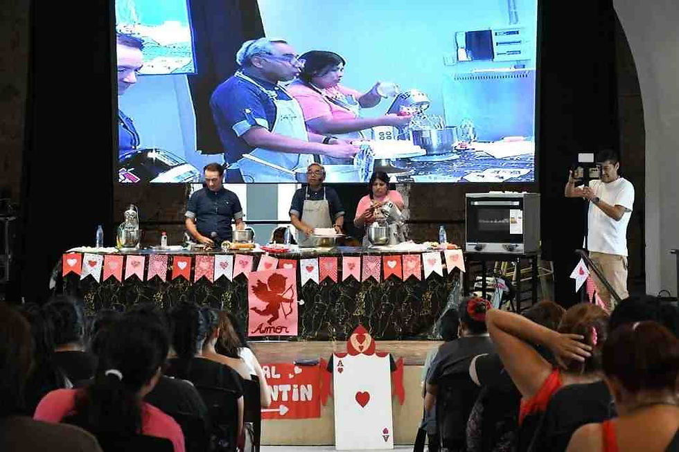 La Masterclass edición “San Valentín”, endulzó a más de 200 vecinos