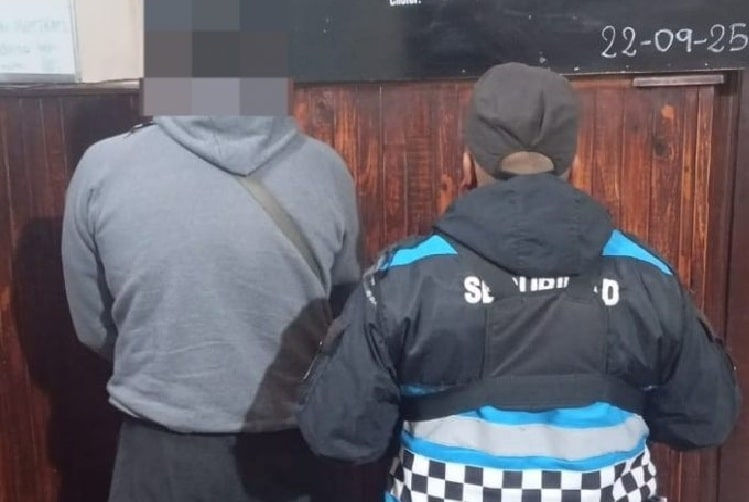 La Policía recuperó un auto con pedido de secuestro de Córdoba