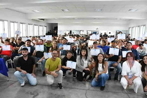 Egresados del curso de operador de autoelevadores recibieron su certificación