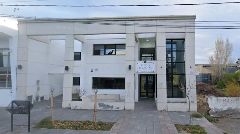 Chubut: un nene quiso defender a su mamá de los golpes de su papá y recibió una brutal paliza