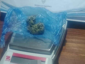 Más de 60 dosis de marihuana fueron secuestradas en la Ruta 68 durante un control por la Fiesta del Señor de Sumalao. Dos hombres quedaron a disposición de la Justicia.