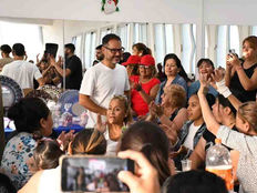 Junto a vecinas de la zona sureste, Emiliano anunció la renovación de la avenida Discépolo