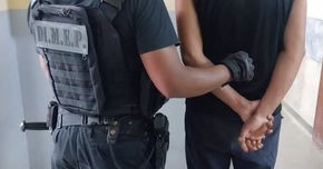 Motociclista demorado por irregularidades en Villa Floresta #Capital