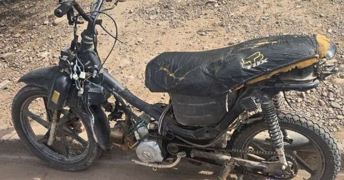 #ElBordo #GeneralGuemes Policía secuestra moto con motor adulterado en barrio Centro