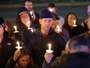 Conmoción, rabia y consternación tras tiroteo en club gay de EEUU