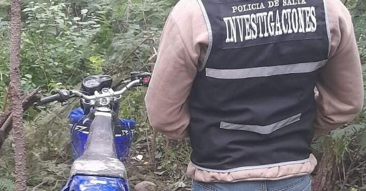 #ElBordo #GeneralGuemes Recuperan moto robada en zona rural