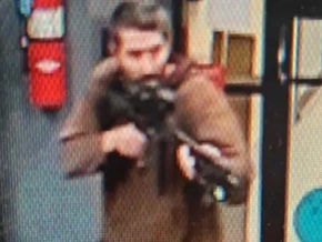 16 muertos y al menos 50 heridos en tiroteos simultáneos en EEUU