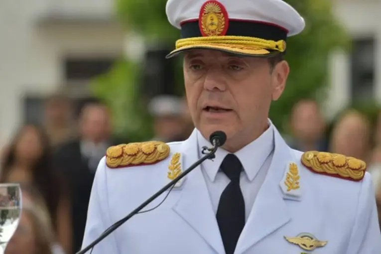 Renunció el titular de la obra social de las Fuerzas Armadas