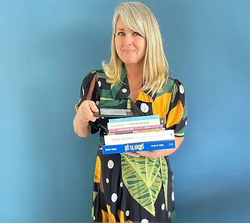 LUIZA ESTIMA - ESCRITORA.webp